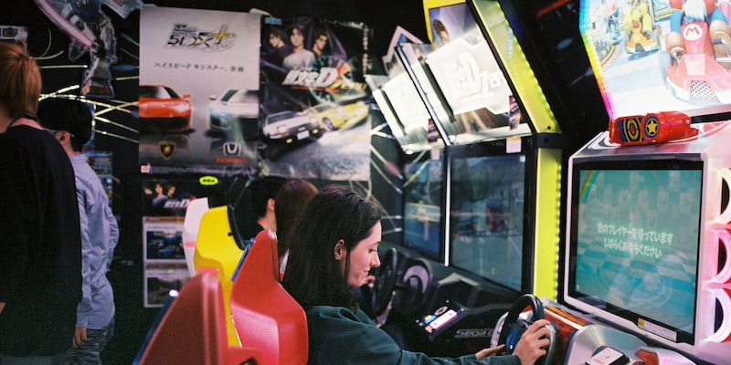 What are the best racing games for iOS under 100 mb?
